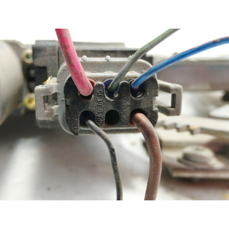 Recambio de elevalunas delantero derecho para opel corsa c club referencia OEM IAM 24466594 400709A 