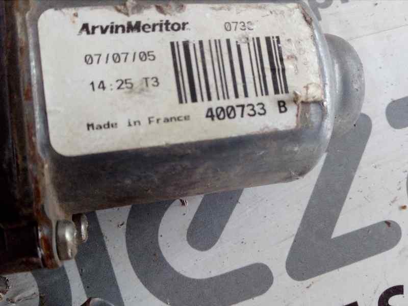 Recambio de elevalunas delantero izquierdo para renault clio ii fase i (b/cbo) 1.9 d rt referencia OEM IAM 400733B  