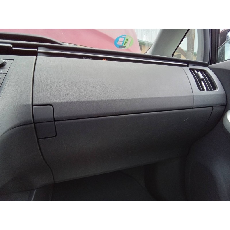 Recambio de guantera para toyota prius (nhw30) advance referencia OEM IAM 5555047080 5555247070 