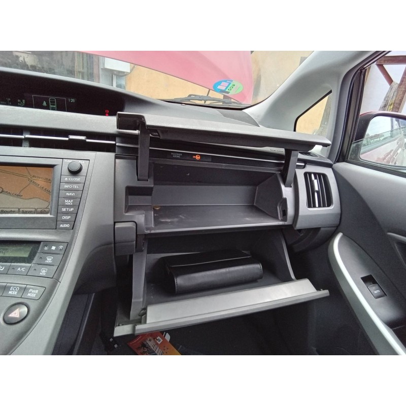 Recambio de guantera para toyota prius (nhw30) advance referencia OEM IAM 5555047080 5555247070 