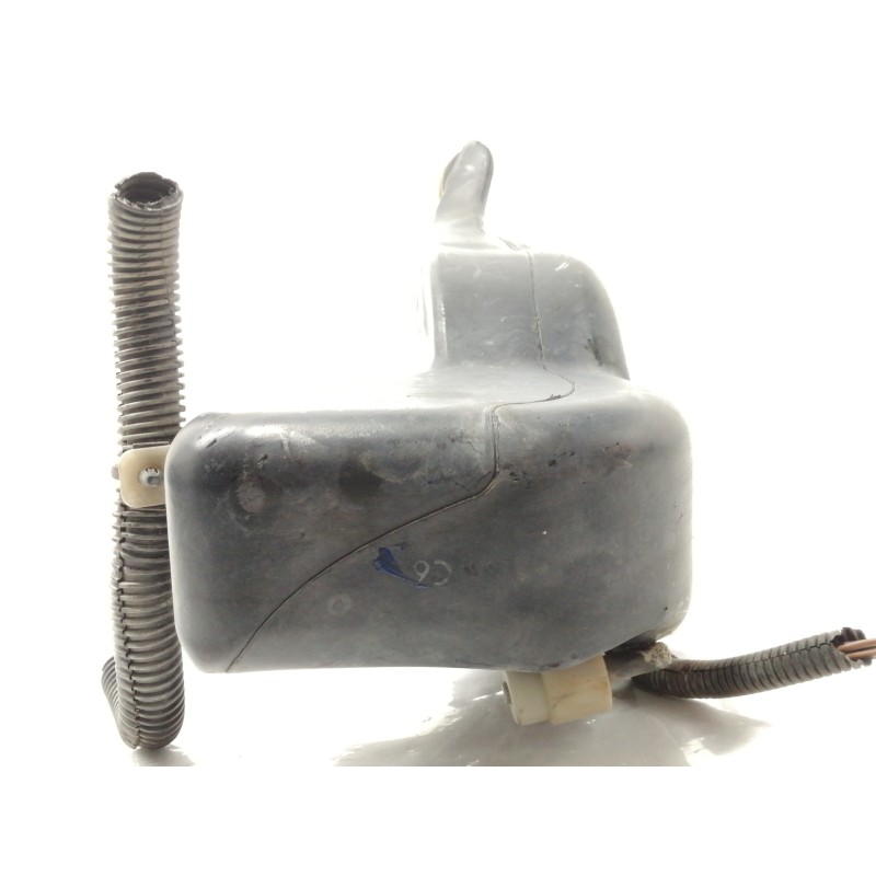 Recambio de deposito limpia para opel astra gtc cosmo referencia OEM IAM   