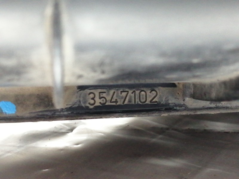 Recambio de filtro aire para volvo serie 940 berlina/familiar 2.3 classic berlina referencia OEM IAM 3547102  