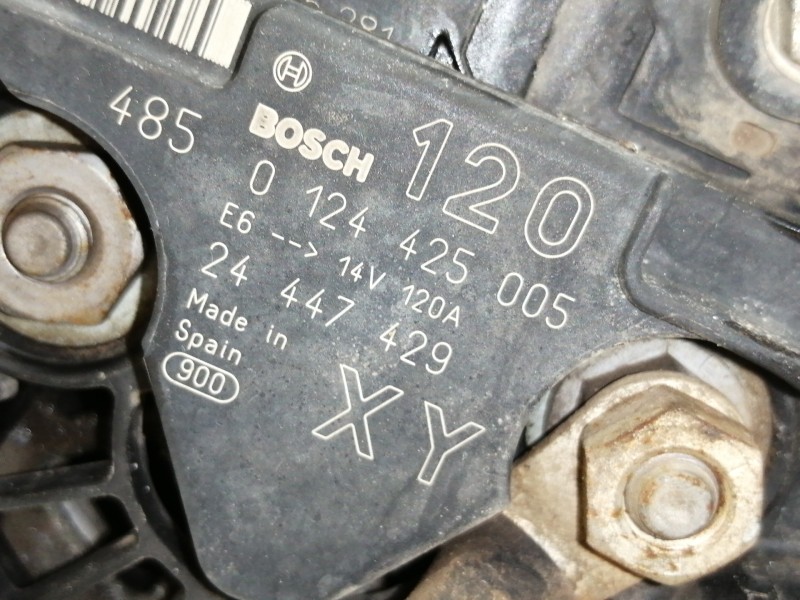 Recambio de alternador para opel astra h berlina elegance referencia OEM IAM 0124425005  
