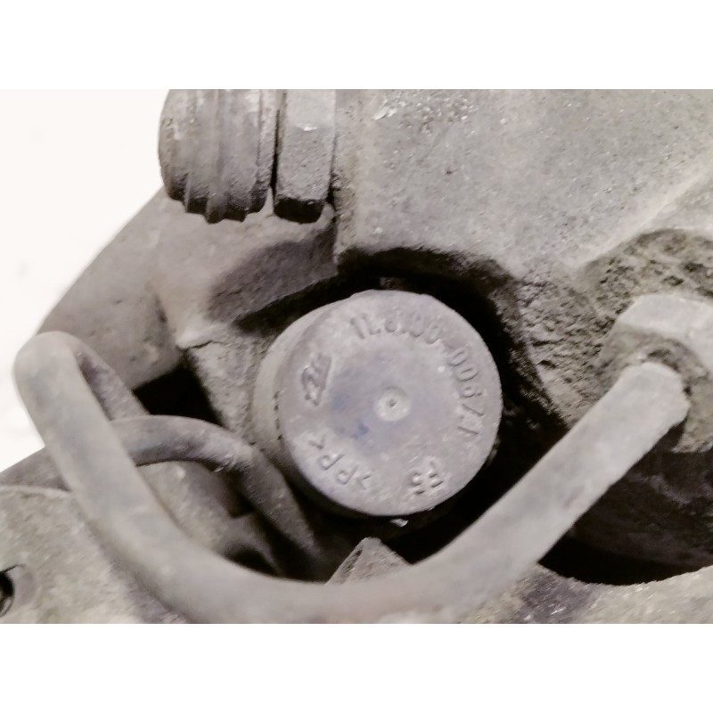 Recambio de pinza freno delantera derecha para volkswagen passat berlina (3b3) advance referencia OEM IAM 1L819000671 885 57 