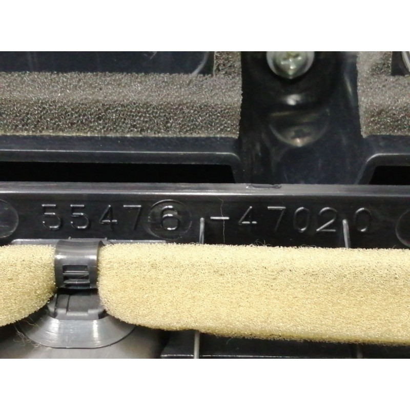 Recambio de salpicadero para toyota prius (nhw30) advance referencia OEM IAM 5541047090 5541147050 / 7396047070 / TG08B02001 554