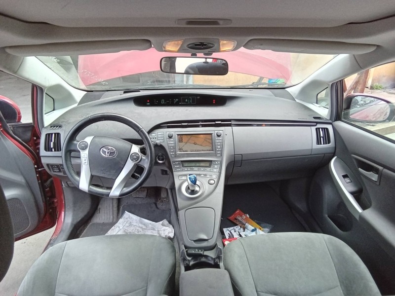 Recambio de salpicadero para toyota prius (nhw30) advance referencia OEM IAM 5541047090 5541147050 / 7396047070 / TG08B02001 554