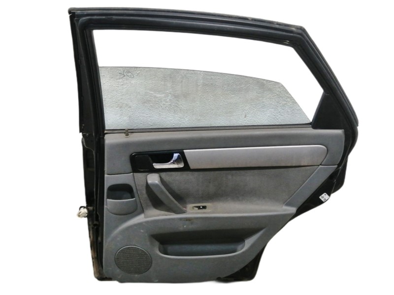 Recambio de puerta trasera derecha para chevrolet nubira berlina sx referencia OEM IAM COMPLETA  