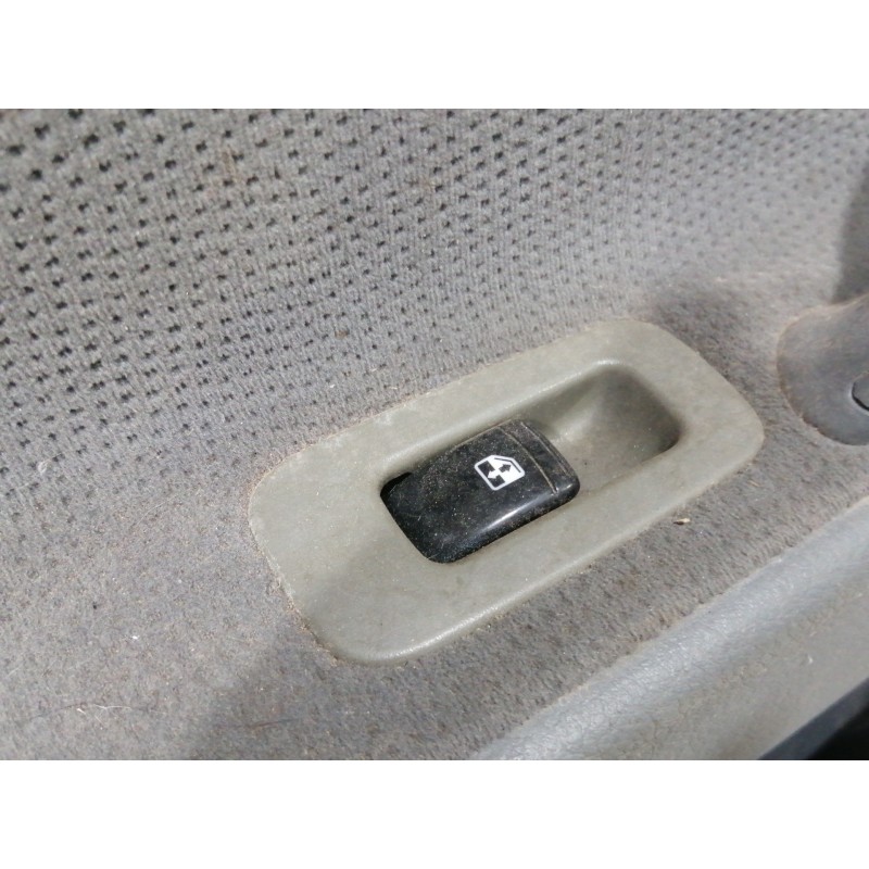 Recambio de puerta trasera izquierda para chevrolet nubira berlina sx referencia OEM IAM COMPLETA  