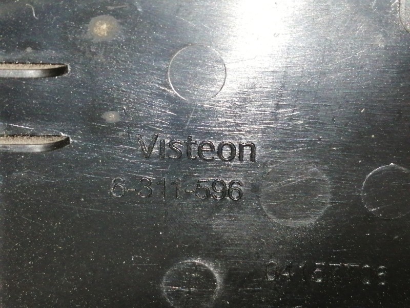 Recambio de rejilla aireadora para peugeot partner kombi premium referencia OEM IAM 9681812877 9681812877 6311596