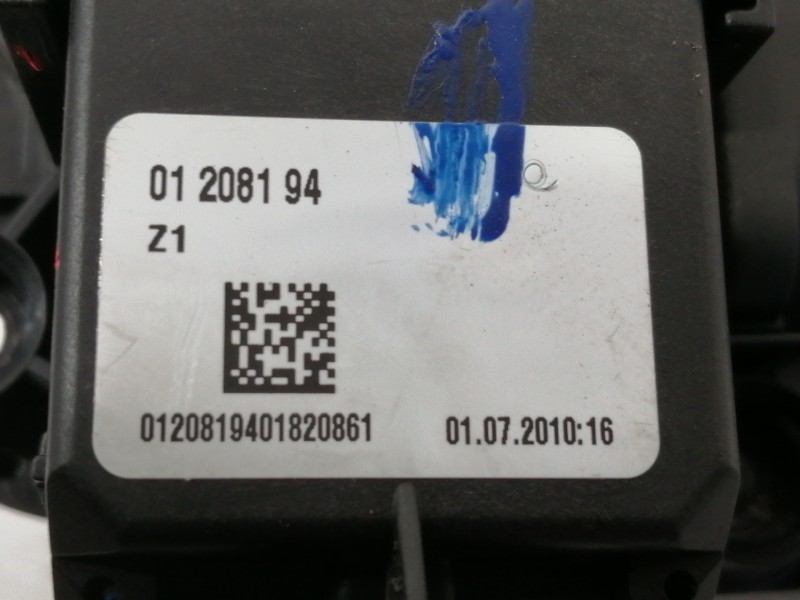 Recambio de mando multifuncion para bmw serie 1 berlina (e81/e87) 2.0 16v diesel referencia OEM IAM 912303206 912303206 39300208