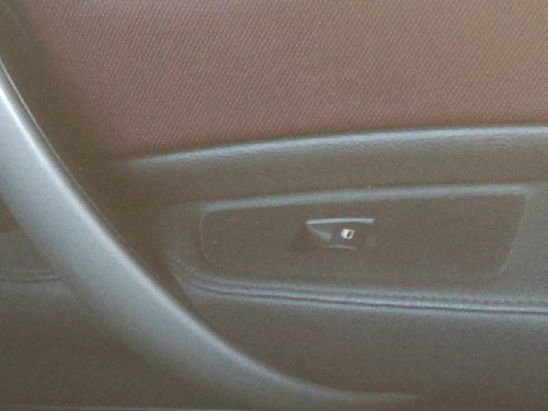 Recambio de mando elevalunas delantero derecho para bmw serie 1 berlina (e81/e87) 2.0 16v diesel referencia OEM IAM   