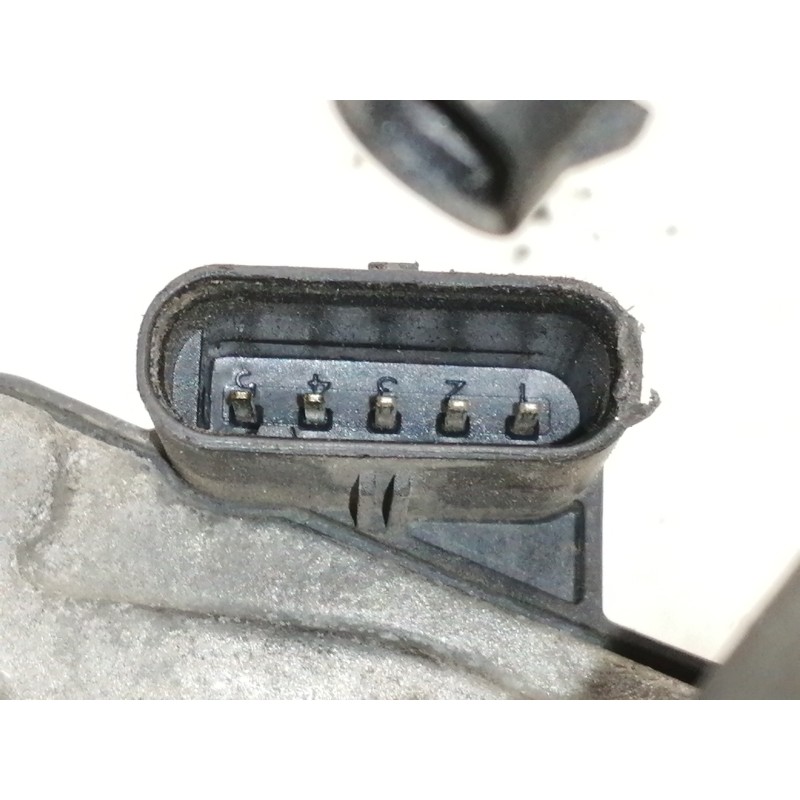 Recambio de caja mariposa para bmw serie 5 lim. (f10) 520d referencia OEM IAM 103785 7810752 11618506359 / 11884414