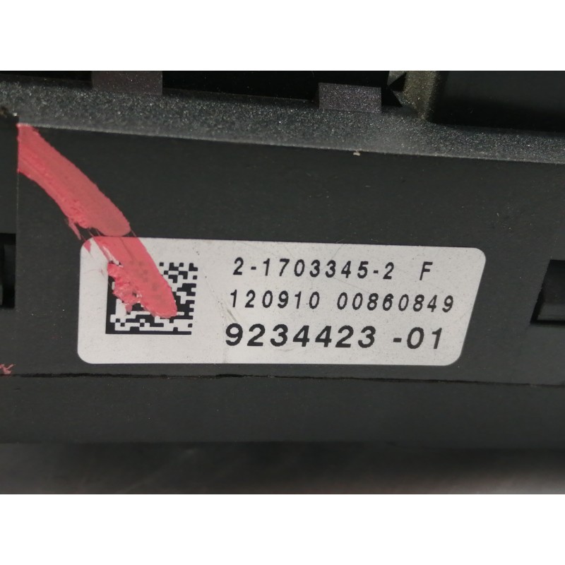 Recambio de caja reles / fusibles para bmw serie 5 lim. (f10) 520d referencia OEM IAM 923442301 217033452F 120910008660849