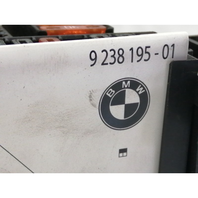 Recambio de caja reles / fusibles para bmw serie 5 lim. (f10) 520d referencia OEM IAM 923442301 217033452F 120910008660849