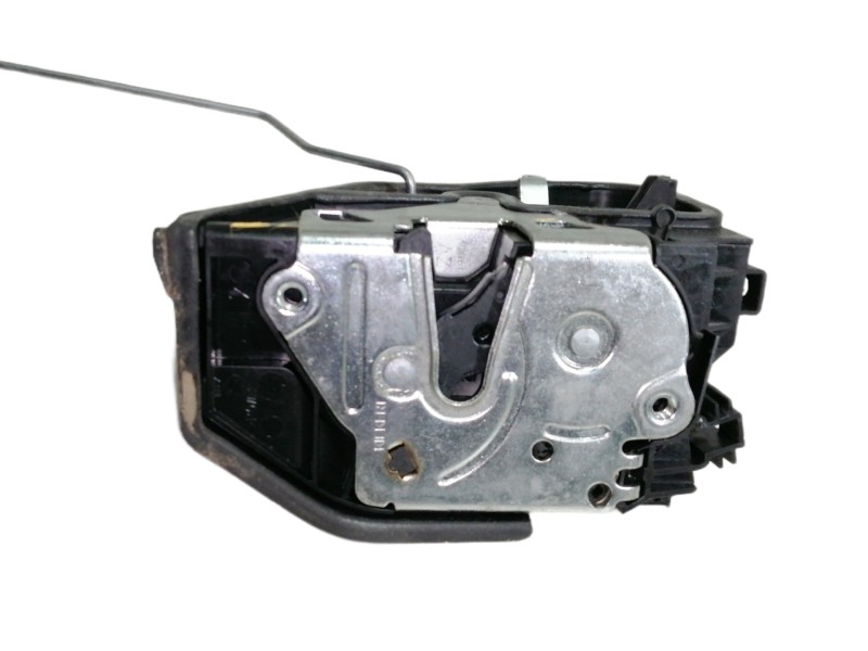 Recambio de cerradura puerta trasera izquierda para bmw serie 5 lim. (f10) 520d referencia OEM IAM A053702 7229459 