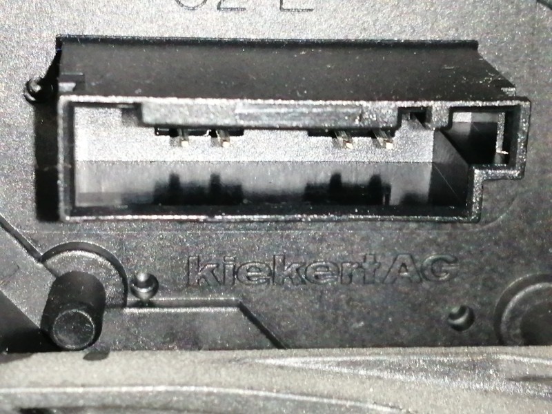 Recambio de cerradura puerta trasera izquierda para bmw serie 5 lim. (f10) 520d referencia OEM IAM A053702 7229459 