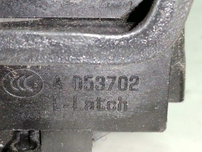 Recambio de cerradura puerta trasera izquierda para bmw serie 5 lim. (f10) 520d referencia OEM IAM A053702 7229459 