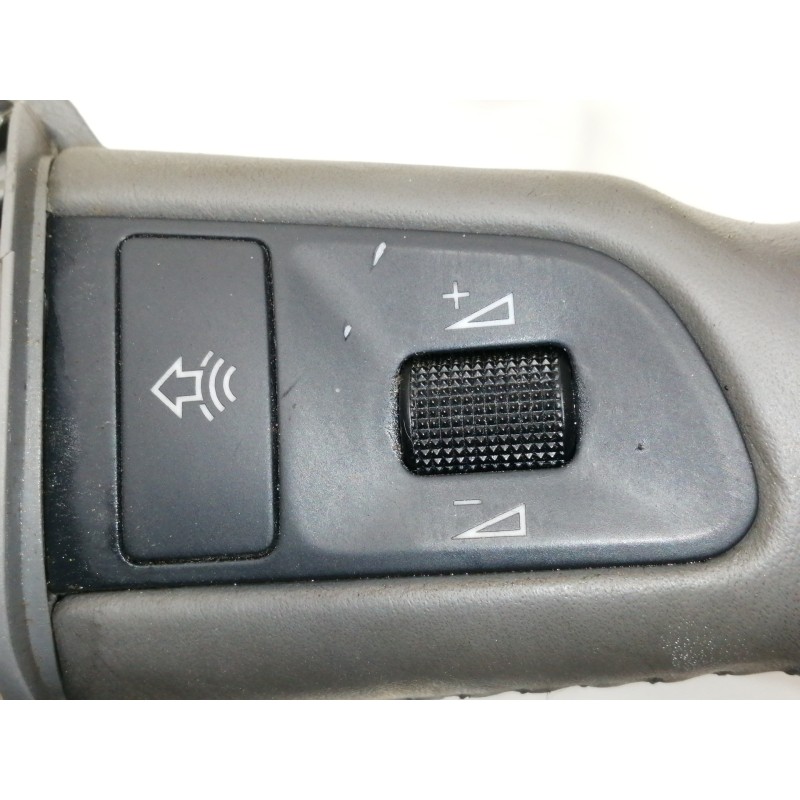 Recambio de volante para audi a6 berlina (4f2) 2.0 tdi referencia OEM IAM 61678343C00  