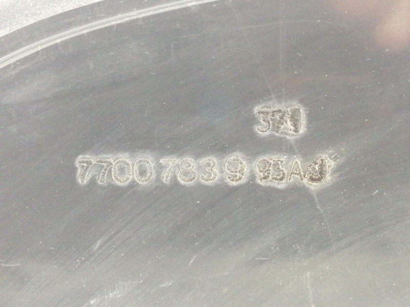 Recambio de piloto trasero izquierdo para renault 19 (b/c/l53) referencia OEM IAM 7700783993A  