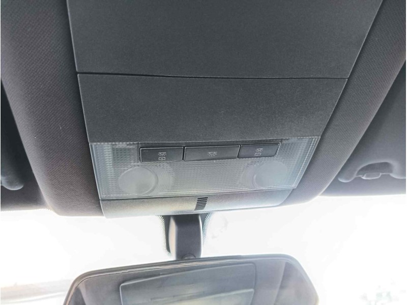 Recambio de luz interior para opel astra gtc cosmo referencia OEM IAM   