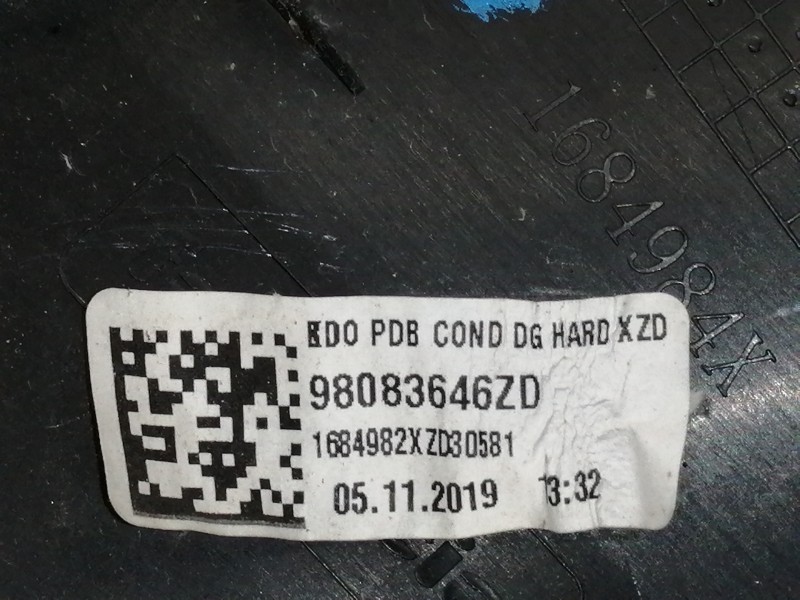 Recambio de moldura para opel vivaro furgón l express referencia OEM IAM 98083646ZD 9808364677 / 1684982XZD30581 9812434477