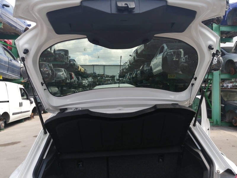 Recambio de amortiguadores maletero / porton para seat ibiza (kj1) style referencia OEM IAM 6F082755003S 3217170285N 