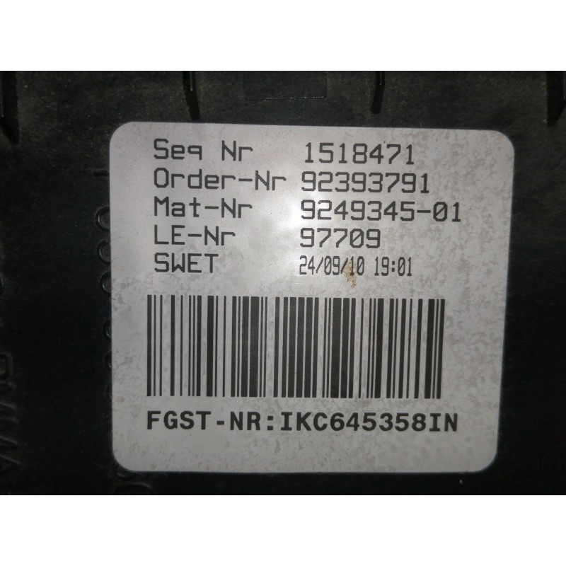 Recambio de cuadro instrumentos para bmw serie 5 lim. (f10) 520d referencia OEM IAM 924934501 25811511 / 211995606 1044663 / 621
