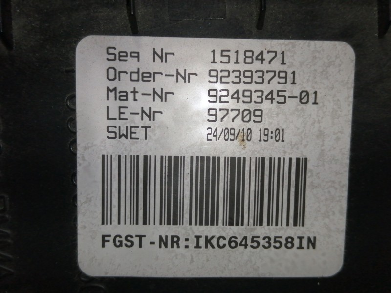 Recambio de cuadro instrumentos para bmw serie 5 lim. (f10) 520d referencia OEM IAM 924934501 25811511 / 211995606 1044663 / 621