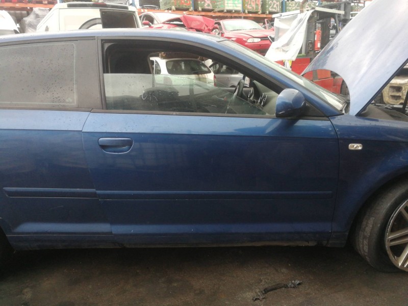 Recambio de puerta delantera derecha para audi a3 (8p) 2.0 tdi ambiente referencia OEM IAM  3 PUERTAS 