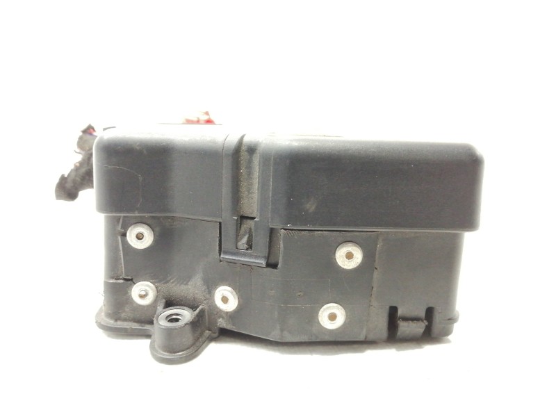 Recambio de caja reles / fusibles para audi a6 berlina (4f2) 2.0 tdi referencia OEM IAM 8D1941824  