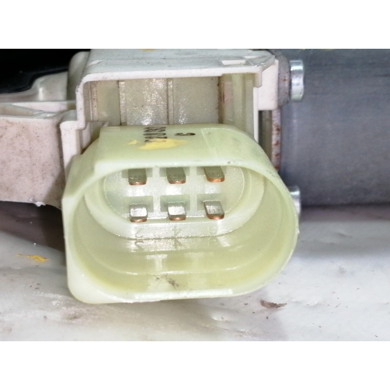 Recambio de elevalunas delantero izquierdo para bmw serie 5 lim. (f10) 520d referencia OEM IAM 914546102 77460237 72481710