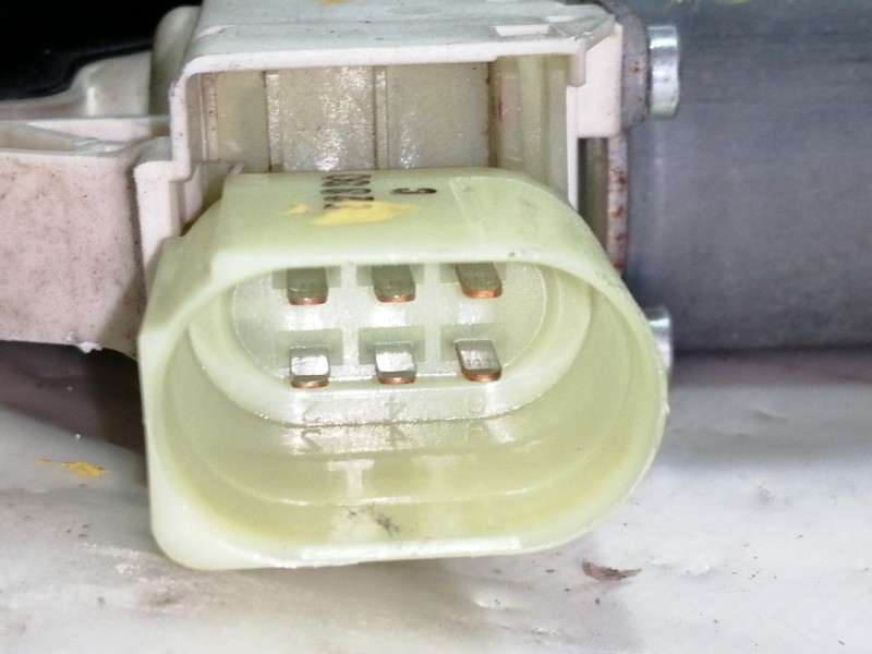 Recambio de elevalunas delantero izquierdo para bmw serie 5 lim. (f10) 520d referencia OEM IAM 914546102 77460237 72481710