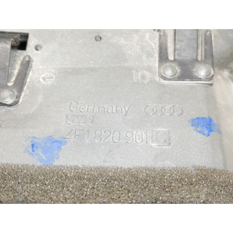 Recambio de rejilla aireadora para audi a6 berlina (4f2) 2.0 tdi referencia OEM IAM 4F1820901  