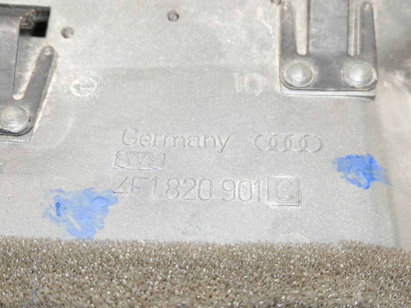 Recambio de rejilla aireadora para audi a6 berlina (4f2) 2.0 tdi referencia OEM IAM 4F1820901  