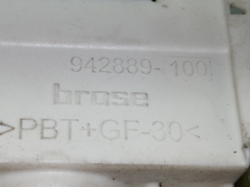 Recambio de elevalunas trasero derecho para bmw serie 5 lim. (f10) 520d referencia OEM IAM 914547102 72481720/942889100 77460238