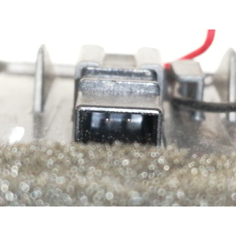 Recambio de rejilla aireadora para audi a6 berlina (4f2) 2.0 tdi referencia OEM IAM 4F1820901  