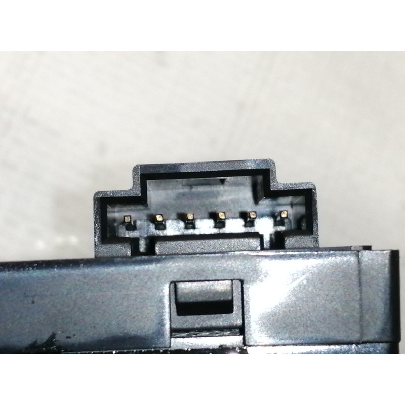 Recambio de mando intermitentes para land rover range rover sport v8 td hse referencia OEM IAM   