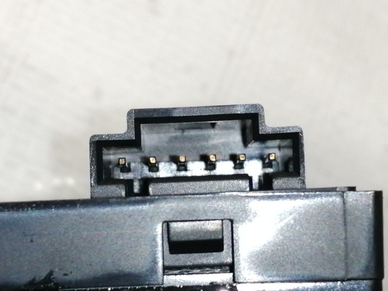 Recambio de mando intermitentes para land rover range rover sport v8 td hse referencia OEM IAM   