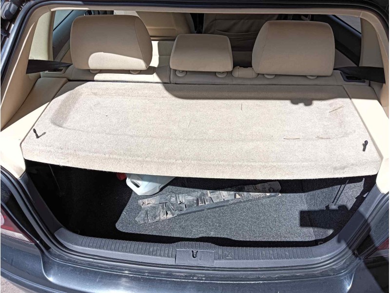 Recambio de bandeja trasera para volkswagen polo (9n3) 1.4 16v referencia OEM IAM 6Q6867769F8PX  
