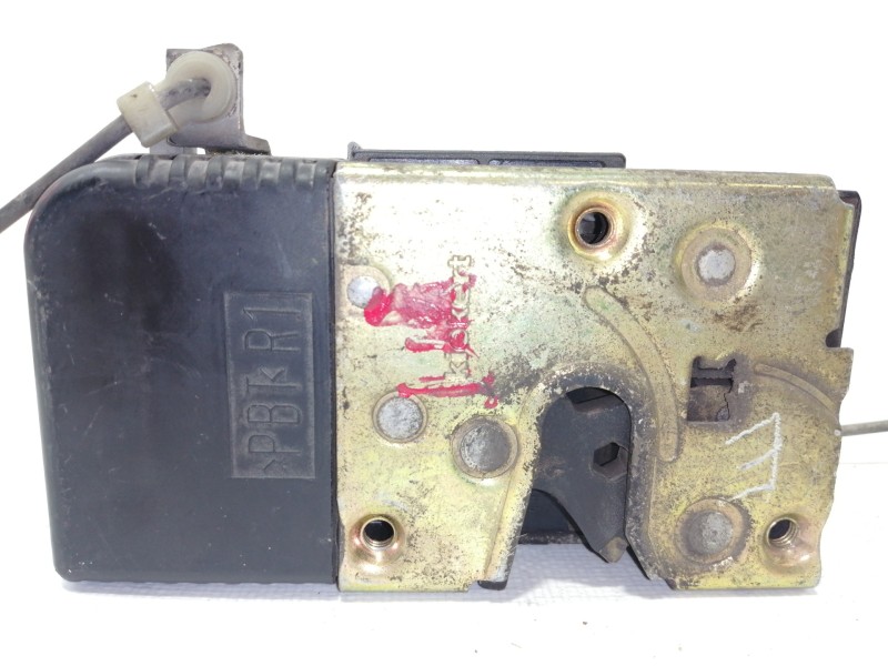 Recambio de cerradura puerta trasera derecha para opel vectra b berlina 2.0 dti referencia OEM IAM   