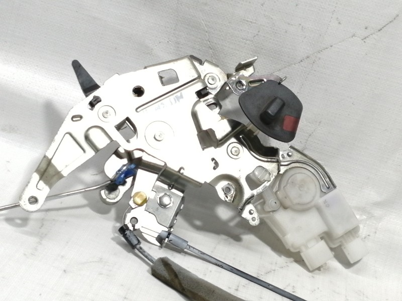 Recambio de cerradura puerta lateral derecha para dacia dokker ambiance referencia OEM IAM   