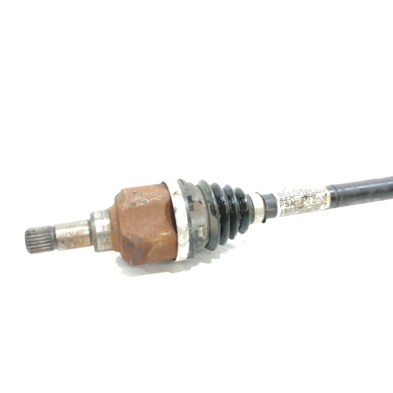 Recambio de transmision delantera izquierda para citroën c4 cactus feel edition referencia OEM IAM 9677476580  