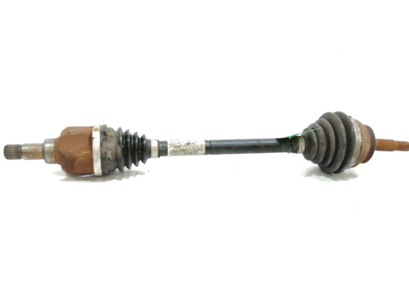 Recambio de transmision delantera izquierda para citroën c4 cactus feel edition referencia OEM IAM 9677476580  