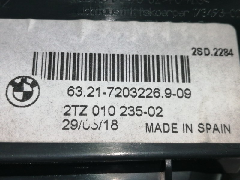 Recambio de piloto trasero derecho interior para bmw serie 5 lim. (f10) 520d referencia OEM IAM 2TZ01023502  