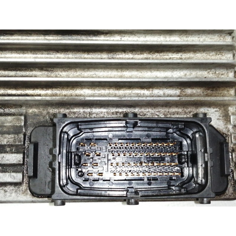 Recambio de centralita motor uce para opel meriva cosmo referencia OEM IAM 8973509489  