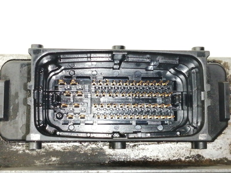 Recambio de centralita motor uce para opel meriva cosmo referencia OEM IAM 8973509489  