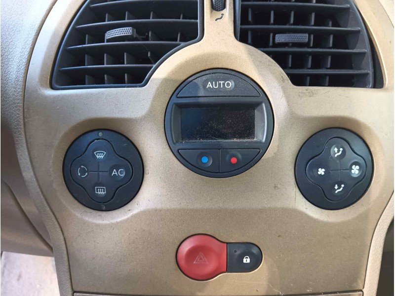 Recambio de mando calefaccion / aire acondicionado para renault modus authentique referencia OEM IAM   