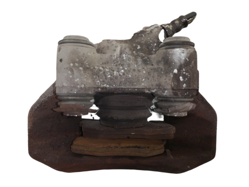 Recambio de pinza freno delantera derecha para citroën saxo 1.1 sx referencia OEM IAM 339876  