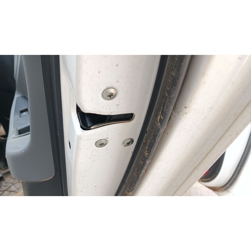 Recambio de cerradura puerta trasera derecha para hyundai i20 ii (gb, ib) 1.2 referencia OEM IAM   