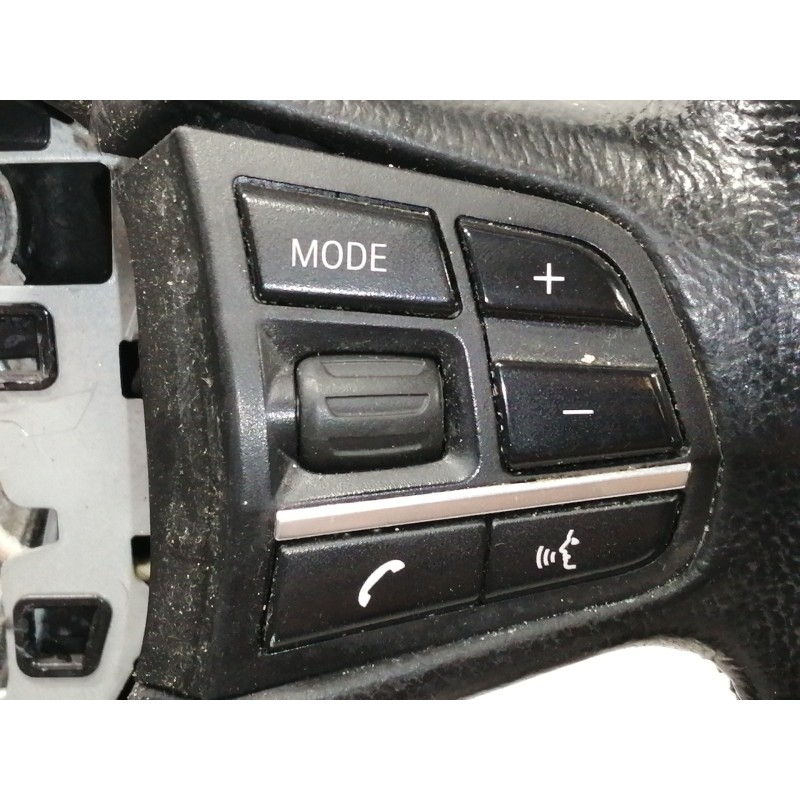 Recambio de volante para bmw serie 5 lim. (f10) 520d referencia OEM IAM SLC645358017 92393791 10B251AA02709